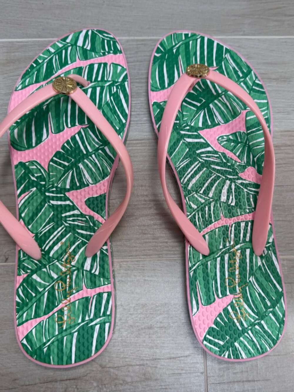 Lilly Pulitzer Conch Shell Pink Palm Trees Flip Flop Size 9/10